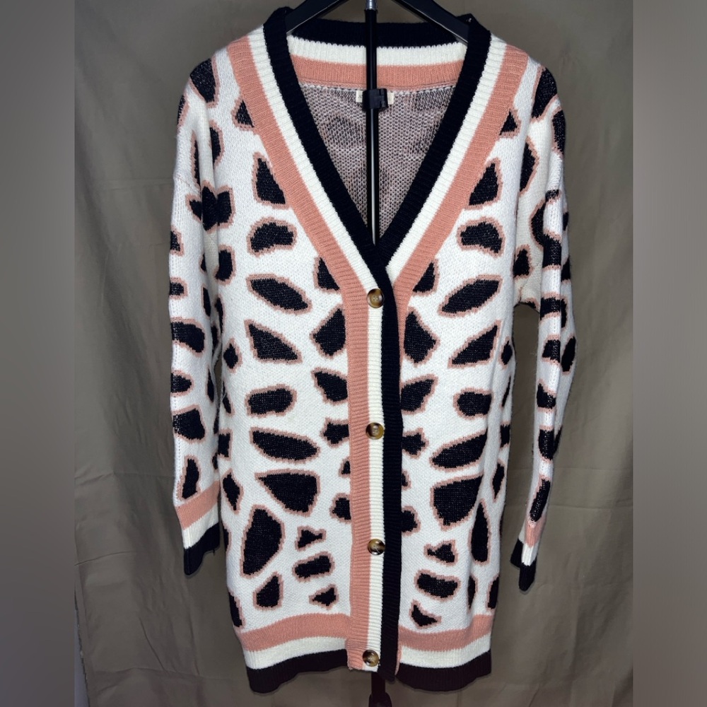Andthewhy White & Blush Cardigan Size M/L